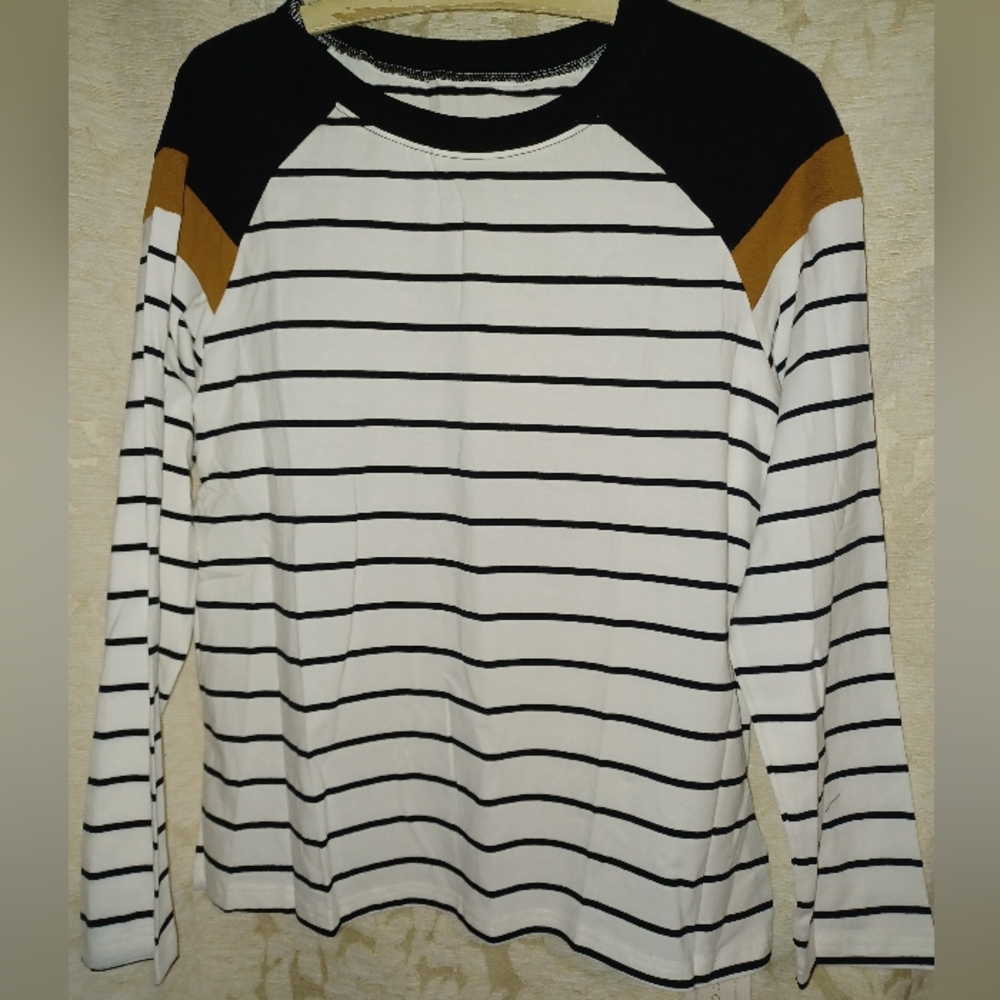 Black and White Raglan Long Sleeve Fitted Tee